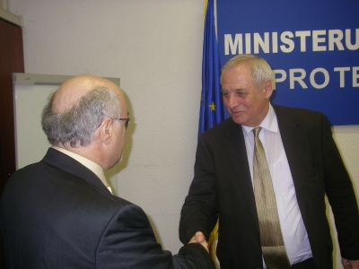 08.02.2010 Βουκουρέστι Συνάντηση με τον Υπουργό Εργασίας, Οικογένειας και Κοινωνικής Προστασίας της Ρουμανίας_1